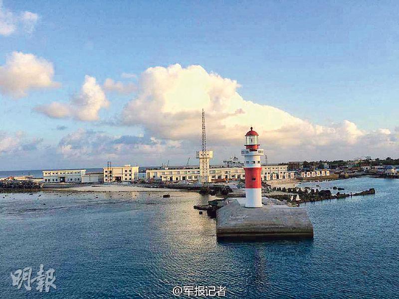 China build artificial islands in South China Sea - Page 4 Scs_ch10