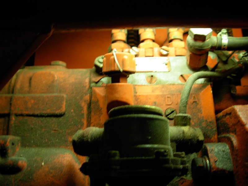 Type de pompe d'alimentation et fuite d'huile sur pompe injection DISA sur Renault carraro  571-4 Dscn1010