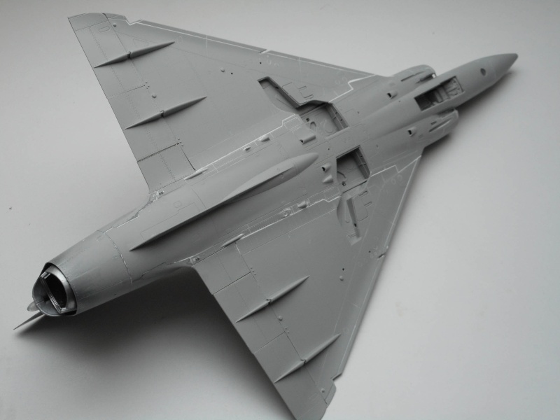 MIRAGE IIIC - 1/32 -ITALERI - Page 6 2610