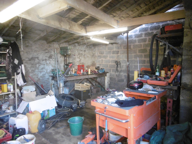 Notre garage, atelier  P1060910