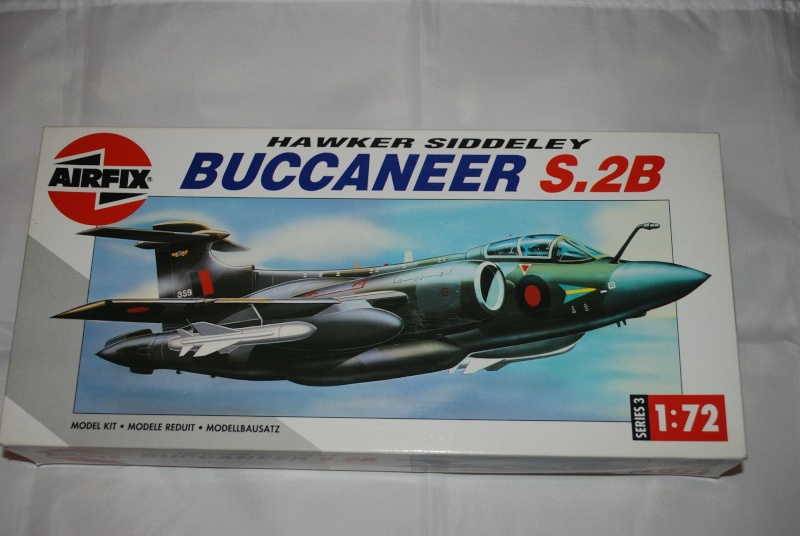 [Airfix] Buccaneers S.2B Airfix10