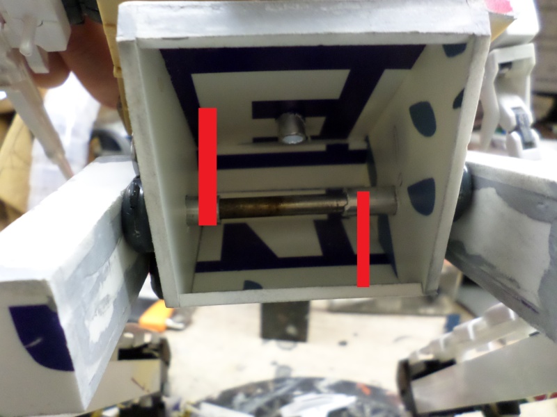 Robot de combat (mon pote robot) - Page 2 Sam_1115