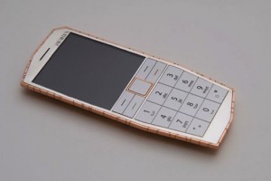 Telefonin qe karikohet thjesht duke e mbajtur ne xhep Nokia-10