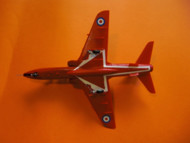 Hawk T1A (Red Arrows) Cimg6710