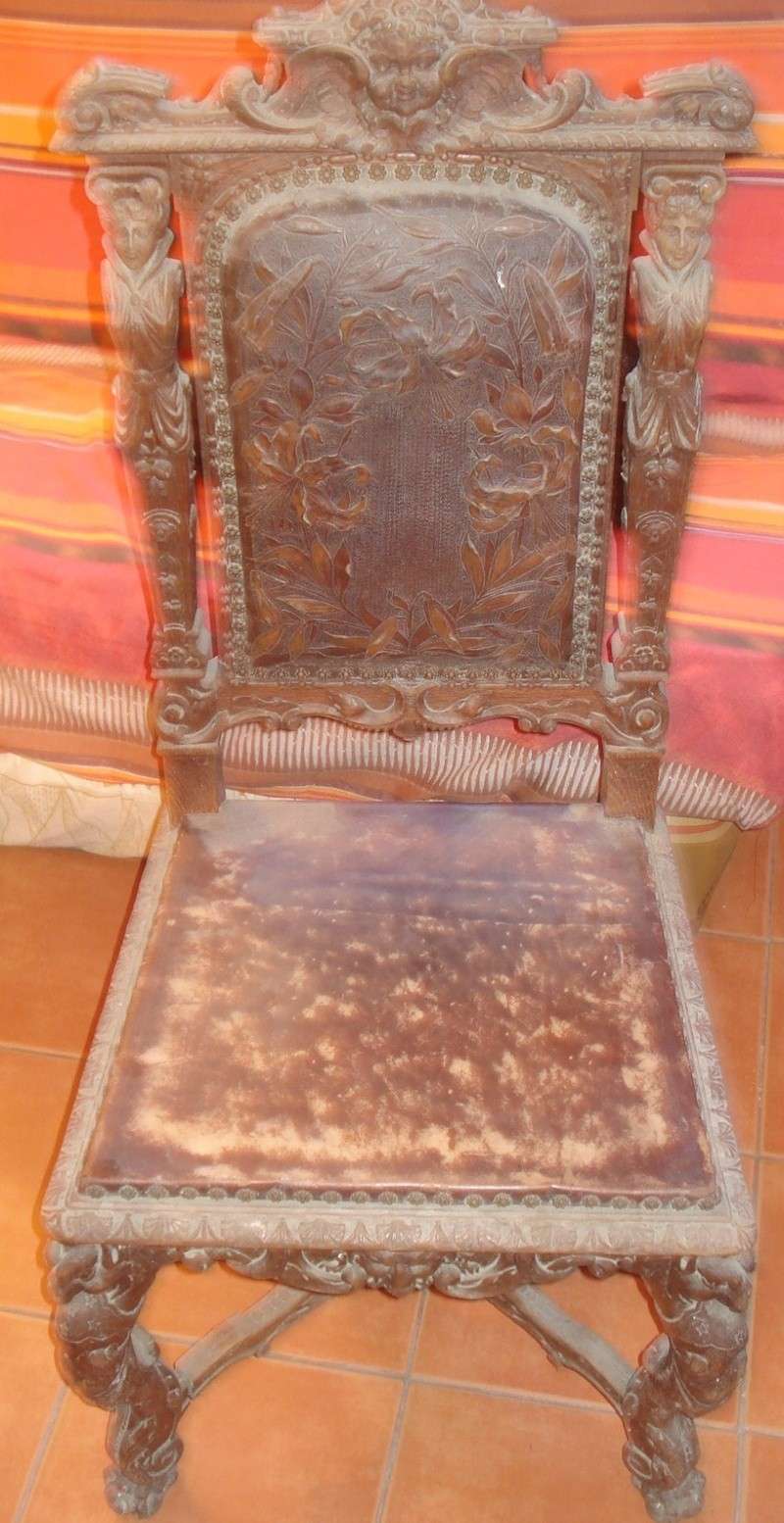 chaise mi ange mi demon (gothic!!) Chaise10