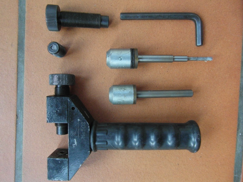 outil de mattage rivet plein Rive_c10