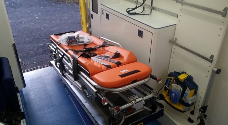 Croix Rouge de Belgique : Nouvelles ambulances Mercedes Sprinter pour le service de secours 1kug7018