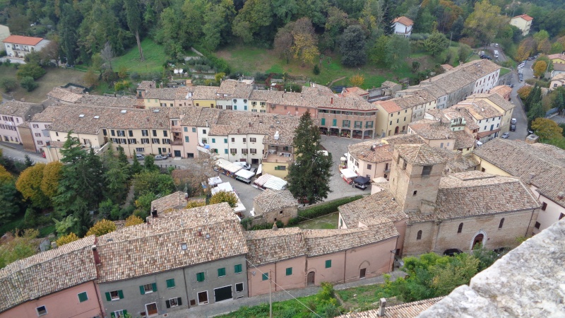 Castello di Montefiore Conca Dsc01111