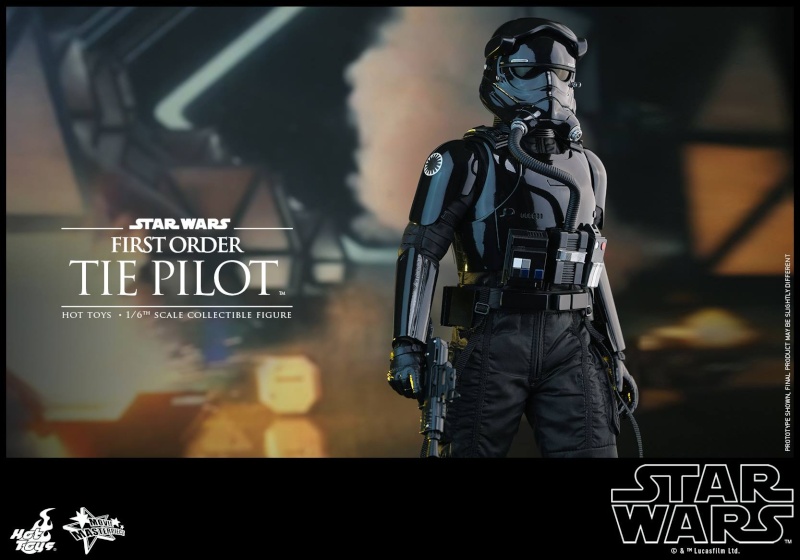 HOT TOYS - Star Wars: TFA -  First Order Tie Pilot 12006510