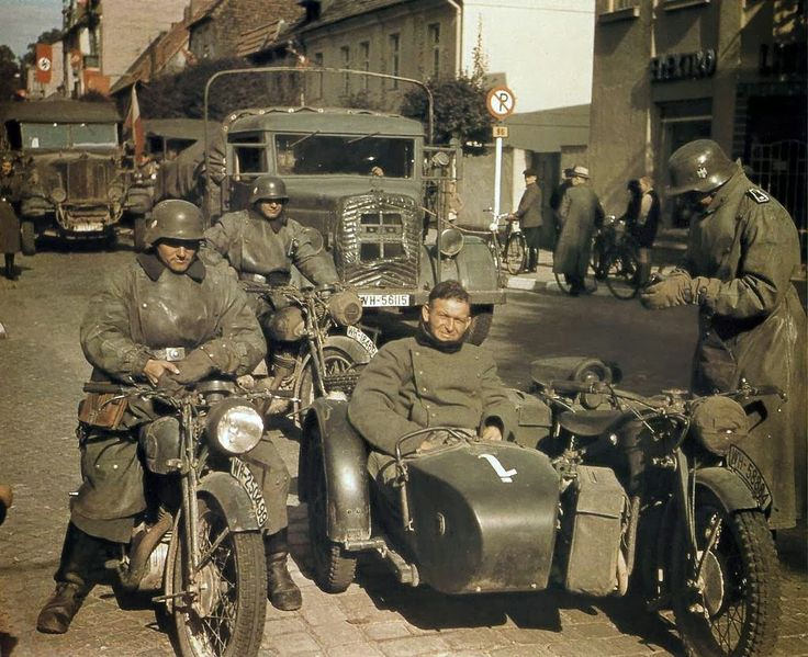 Les motos de l'armée allemande ! - Page 7 14617410