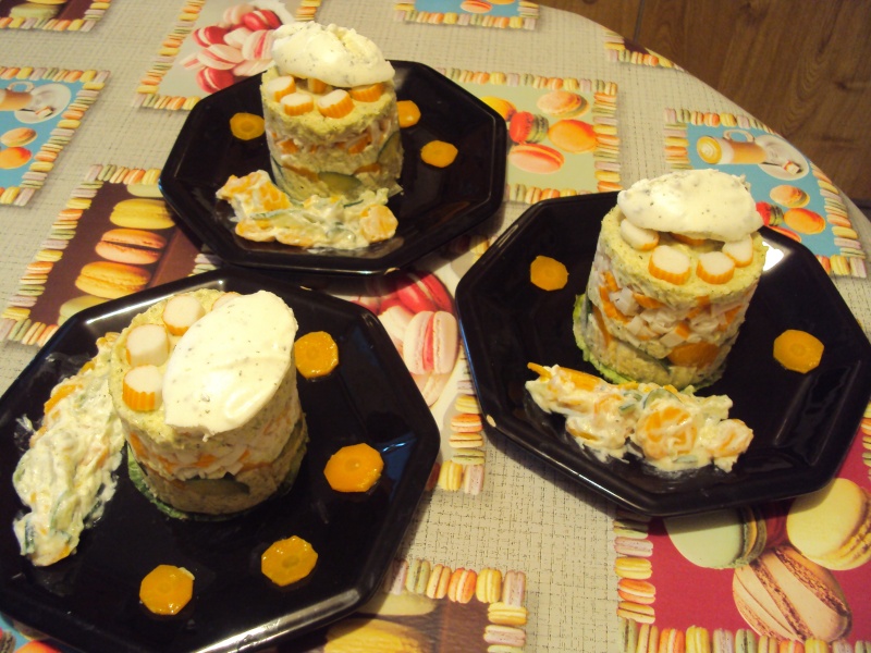 Bavarese di zucchine  con surimi  e chantilly alla menta (piatto freddo) Dsc02010