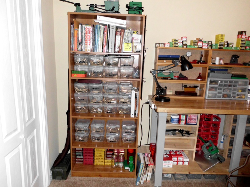 Show a photo of your reloading space. Sany0123