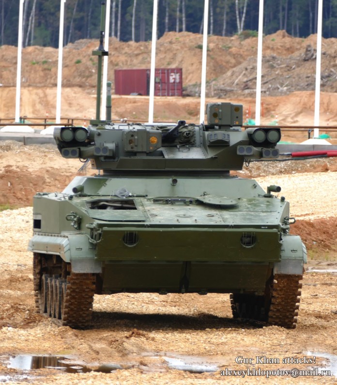Armored Combat vehicules APC/IFV (blindés..) - Page 2 047