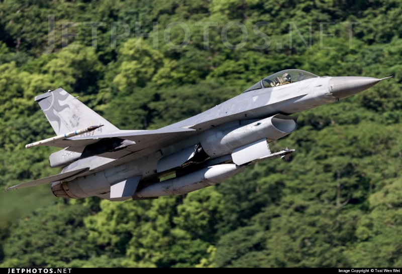 Armée Taiwanaise / Republic of China Armed Forces(ROCAF) - Page 16 1109