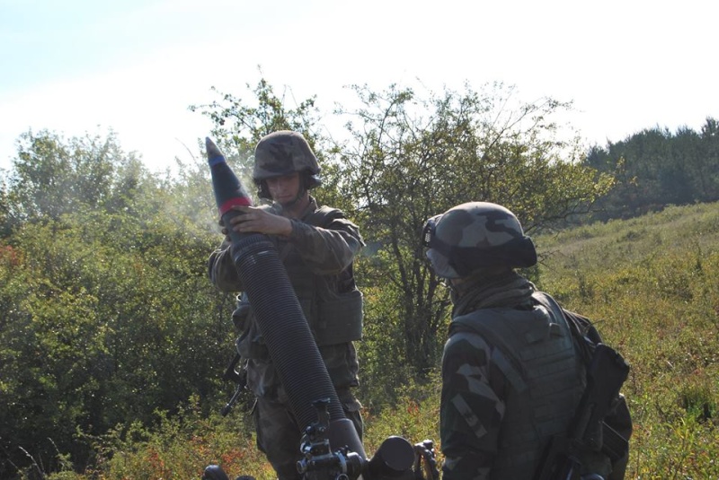 Armée Française / French Armed Forces - Page 14 728