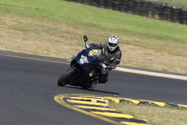 Super bike School Eastern Creek  Tmp_0310