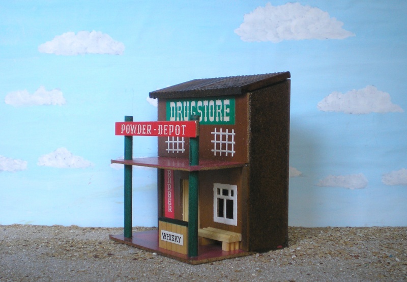 Wildwest-Gebäude aus Holz für Figuren von 54 bis 70 mm Vero_a14