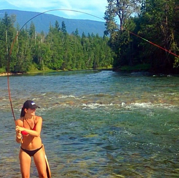 Erotika i (Fly) fishing ! - Page 33 Grls_s13