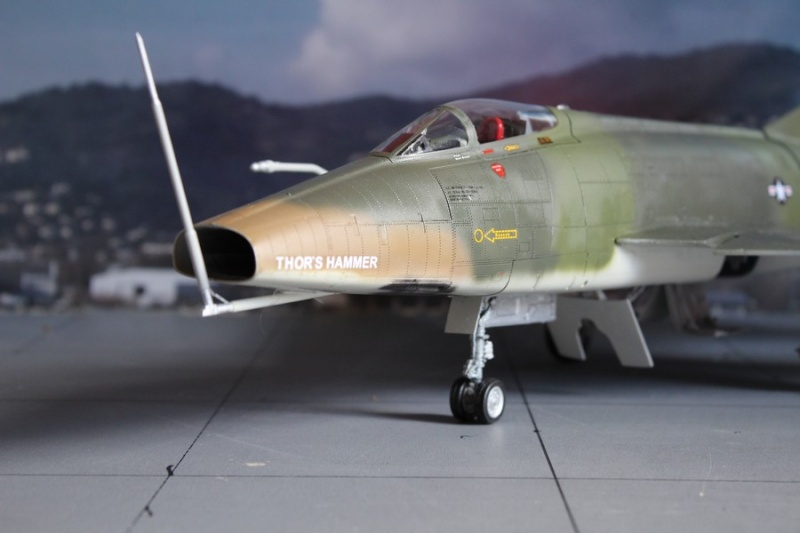 F-100D SUPER SABRE " Trois en Hun" 3_nort13