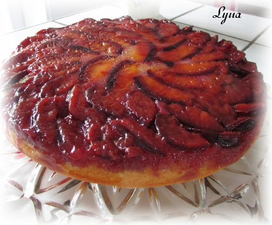 Gâteau renversé aux prunes Gyteau13