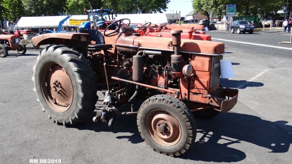 Tracteurs agricoles anciens  - Page 3 Dsc02820