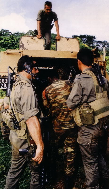 French Paratrooper Display - Rwanda/Somalia Rpima_11