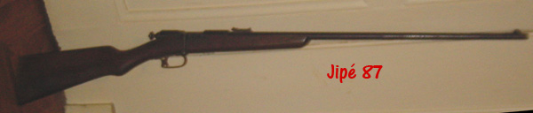 Cherche à déterminer le modèle de cette carabine Dsc04510