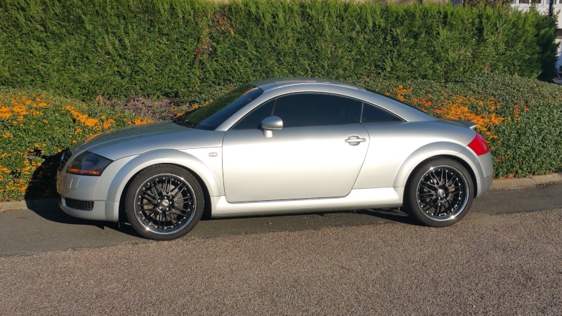 TT 225 Quattro "Gris 3ème Age" - Page 9 20150930