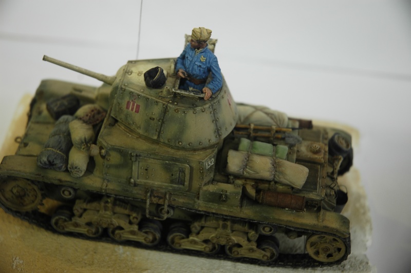 CARRO ARMATO M13/40 TAMIYA PE ET ACCESSOIRES ROYAL MODEL 1/35 TERMINE - Page 7 Ca4210