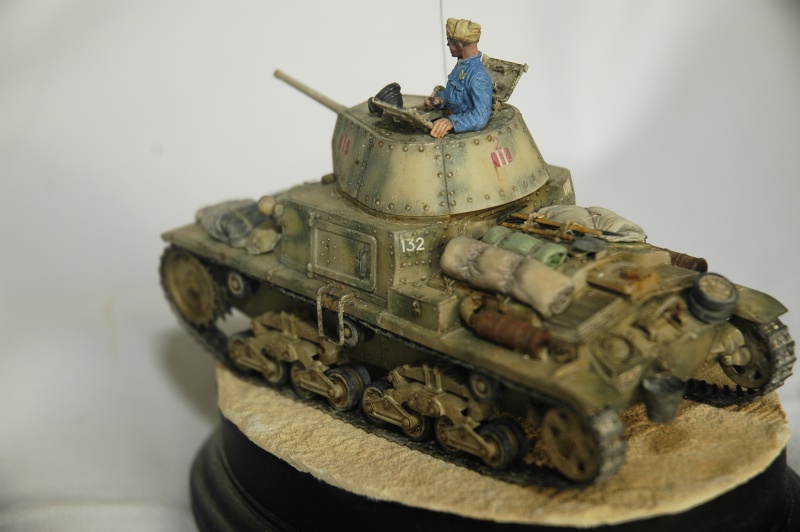  CARRO ARMATO M13/40 TAMIYA PE ET ACCESSOIRES ROYAL MODEL 1/35  Socle Soclakit86 Ca4910