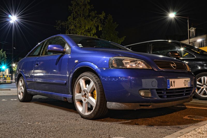 Astra Bertone 2.0L 190cv Turbo Pack - Bleu Europe  Dsc_0113