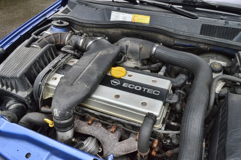 Astra Bertone 2.0L 190cv Turbo Pack - Bleu Europe Dsc_0120