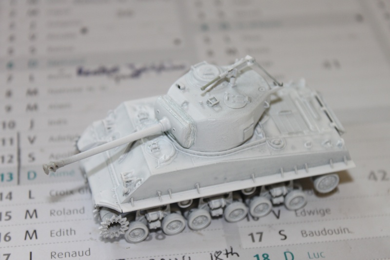 Sherman M4A8E3 corée - Page 2 Img_0810