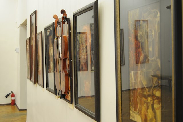 В Серпуховском историко-художественном музее открылась выставка сюрреалиста Макса Хаазе Yo2xoc11