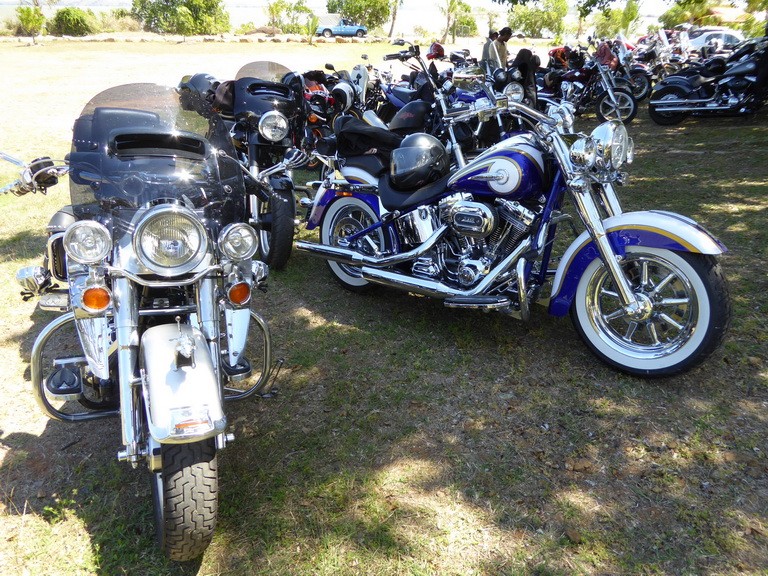 Dimanche 20 septembre : les motards roulent pour les évasanés ! P1040721