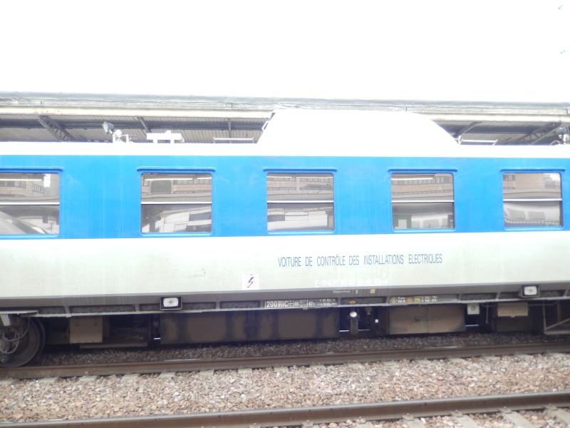 Train technique en gare de Paris-Lyon Dscn8018