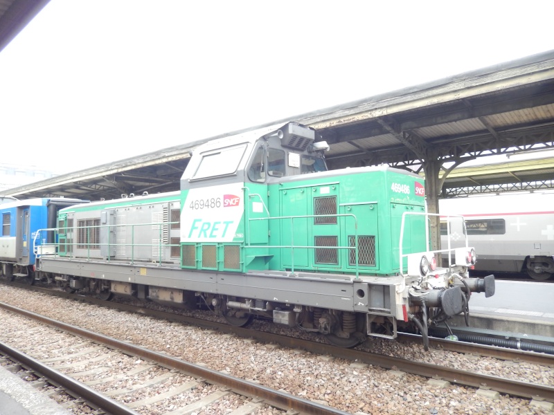 Train technique en gare de Paris-Lyon Dscn8020