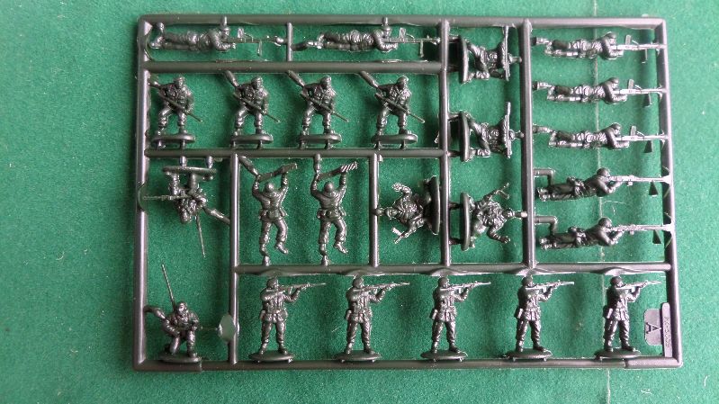 [Revell] British Paratroopers Fakland Wars Para_g11