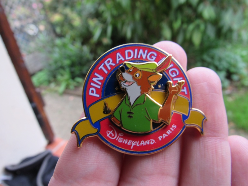 Le Pin Trading à Disneyland Paris - Page 4 Img_2015