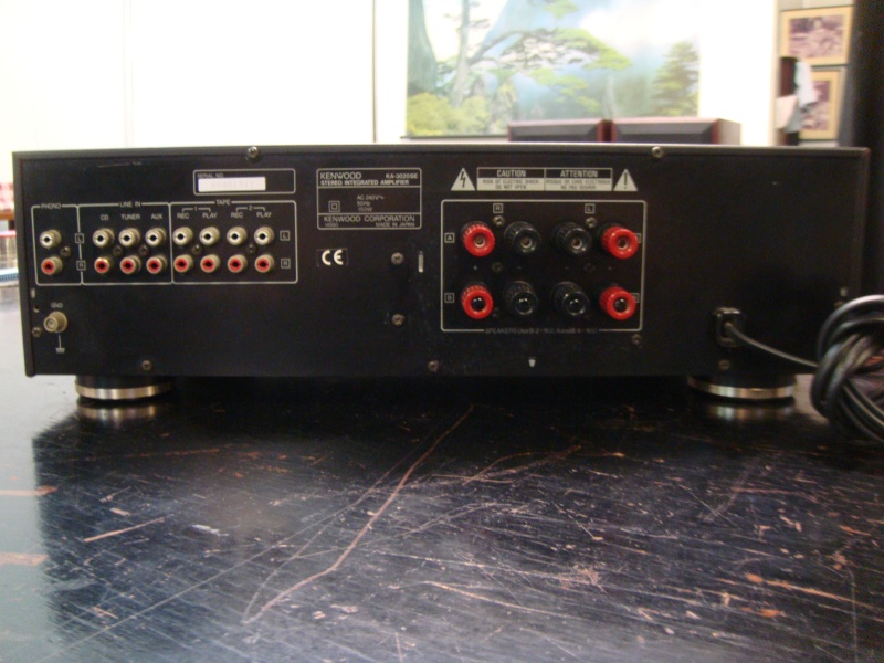 Kenwood KA-3020 SE integrated amplifier (sold) Dsc02124