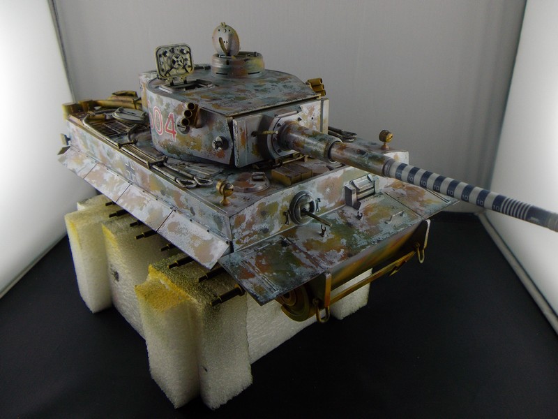 Tigre I TAMIYA au 1/25 FINI 04/10/15 - Page 14 131