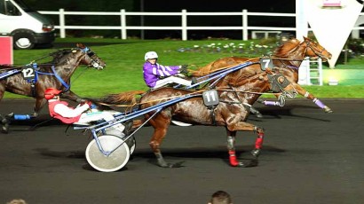 Vincennes -Concours- Prix Isara-Mardi 20/10/15 B3122711