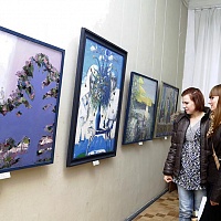 В Смоленске открылась областная выставка «Палитра года» 194