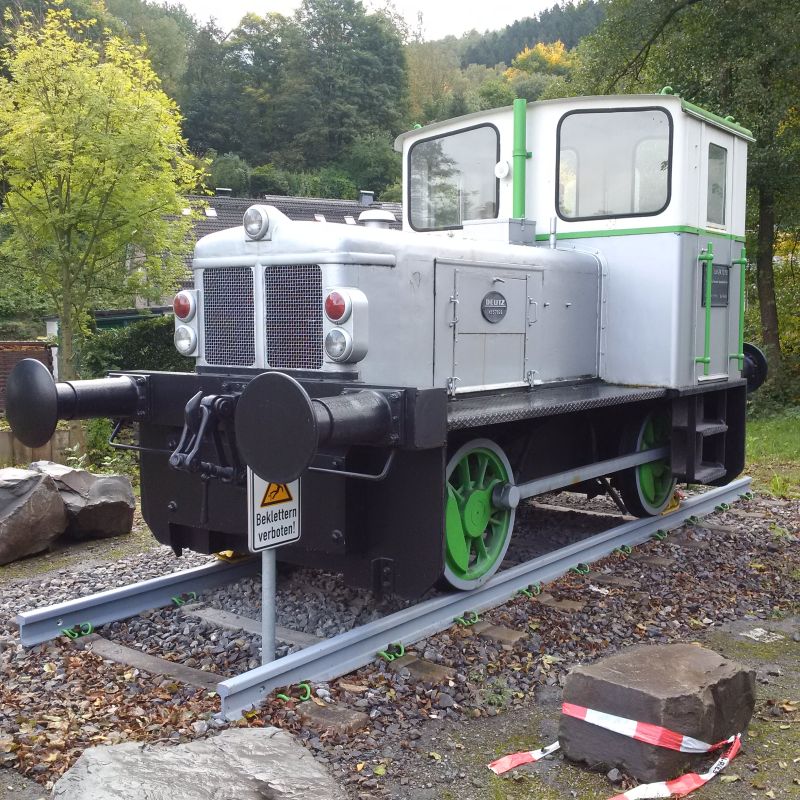 Deutz - Denkmals - Diesellok in Werdohl/Westfalen  416