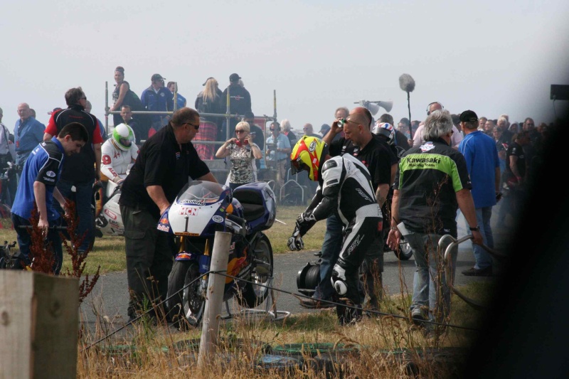 road - [Road Racing] Classic TT-Manx GP 2015 - Page 9 Img_6721