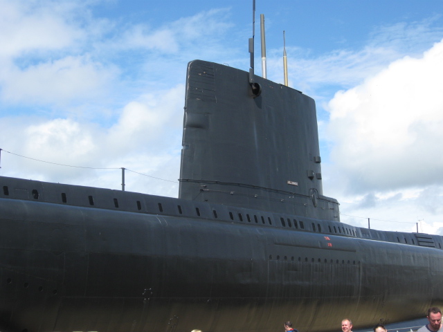 RN submarine museum - looking good! Img_4911