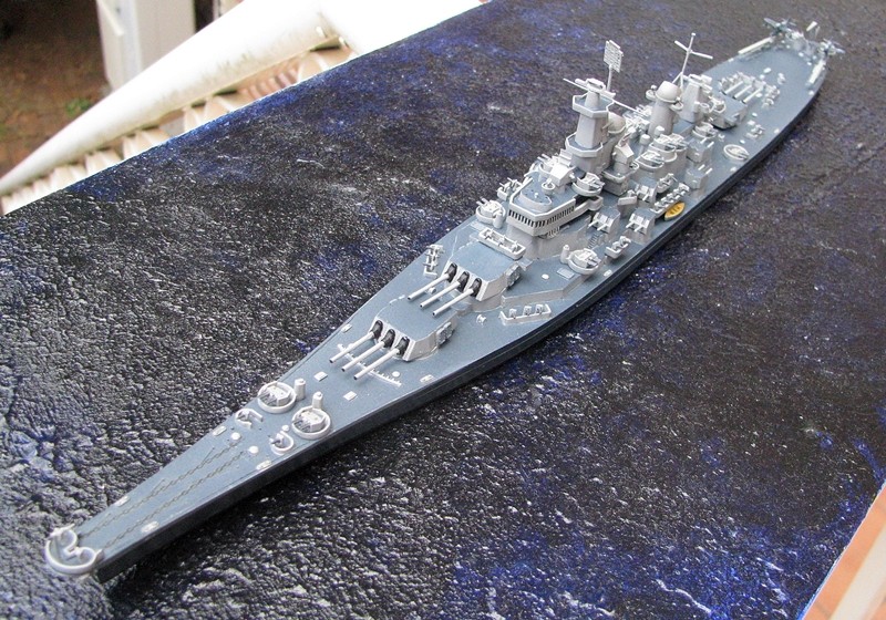 USS Iowa - Fujimi 1/700 kit Img_4724