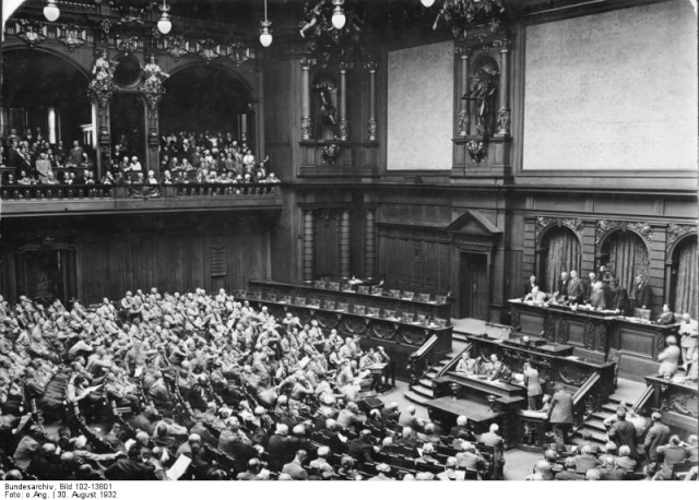 Esamir World War (1933-?) Bundes10