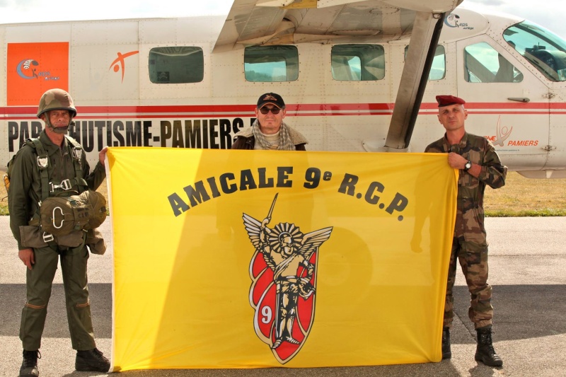 Saut à Pamiers pur quelques anciens avec l'association Airborne Center Airbor10