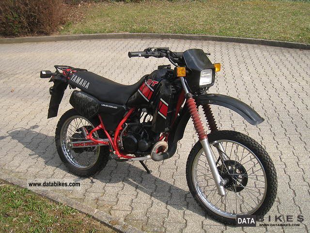 Nos anciennes et actuelles bécanes Yamaha10